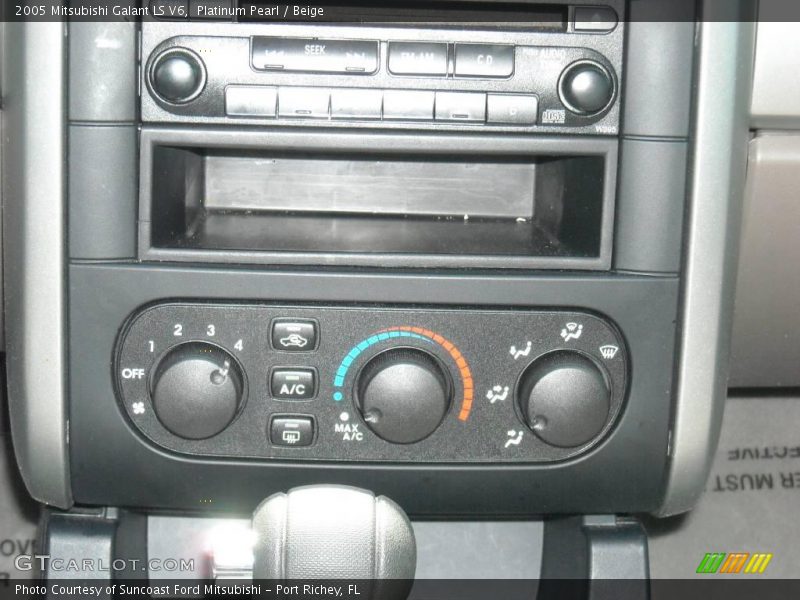 Platinum Pearl / Beige 2005 Mitsubishi Galant LS V6