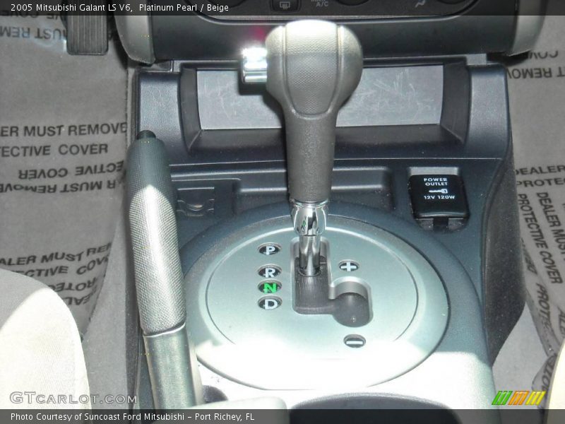 Platinum Pearl / Beige 2005 Mitsubishi Galant LS V6
