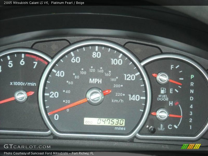 Platinum Pearl / Beige 2005 Mitsubishi Galant LS V6