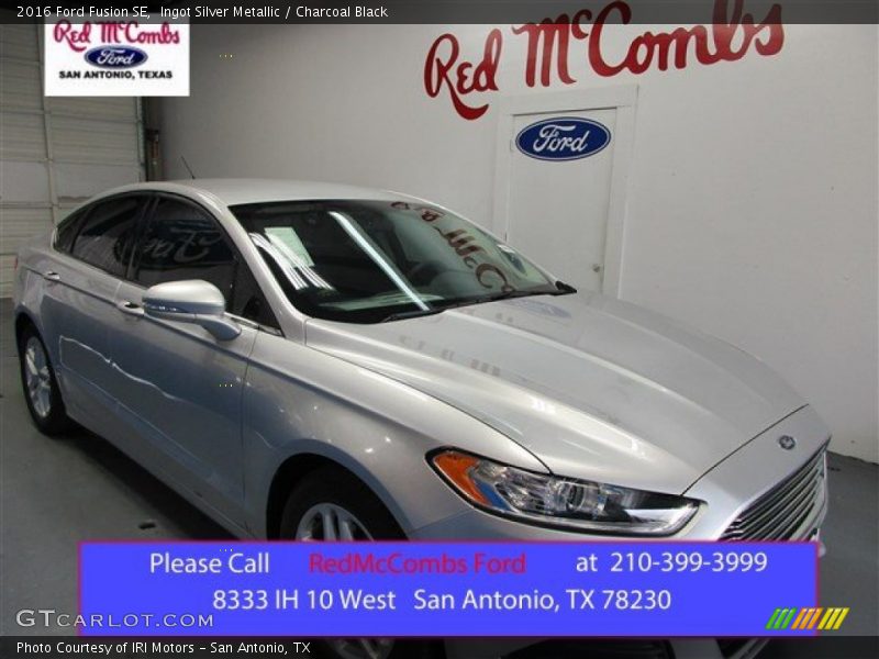 Ingot Silver Metallic / Charcoal Black 2016 Ford Fusion SE