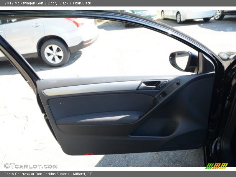 Black / Titan Black 2012 Volkswagen Golf 2 Door