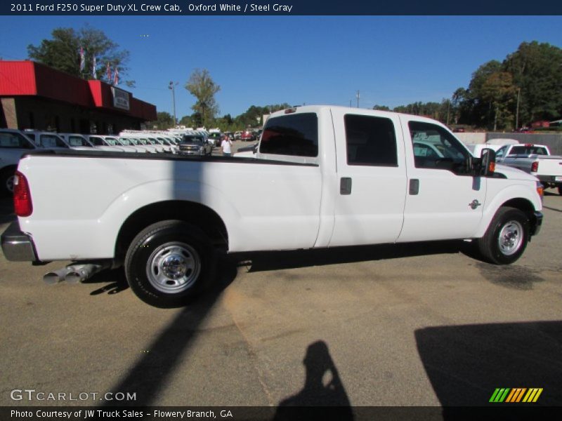 Oxford White / Steel Gray 2011 Ford F250 Super Duty XL Crew Cab