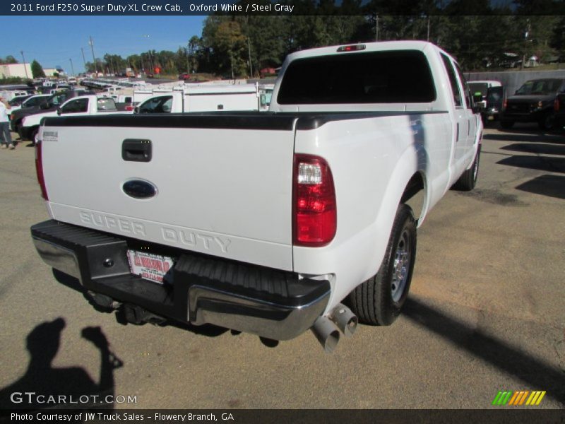 Oxford White / Steel Gray 2011 Ford F250 Super Duty XL Crew Cab
