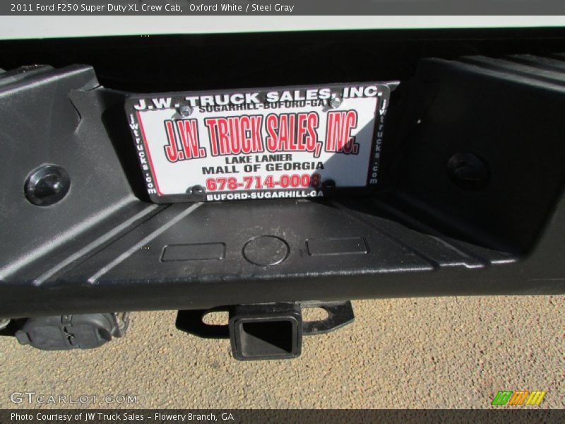Oxford White / Steel Gray 2011 Ford F250 Super Duty XL Crew Cab