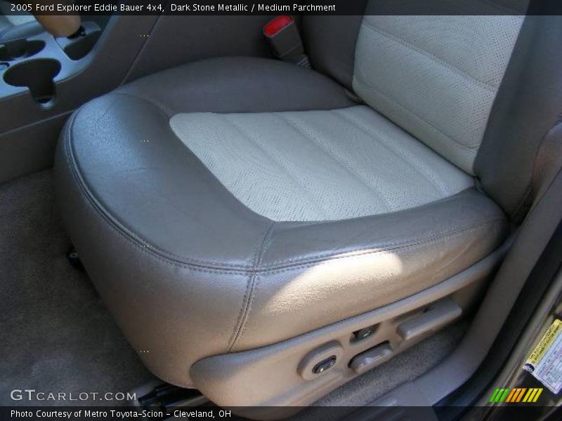 Dark Stone Metallic / Medium Parchment 2005 Ford Explorer Eddie Bauer 4x4