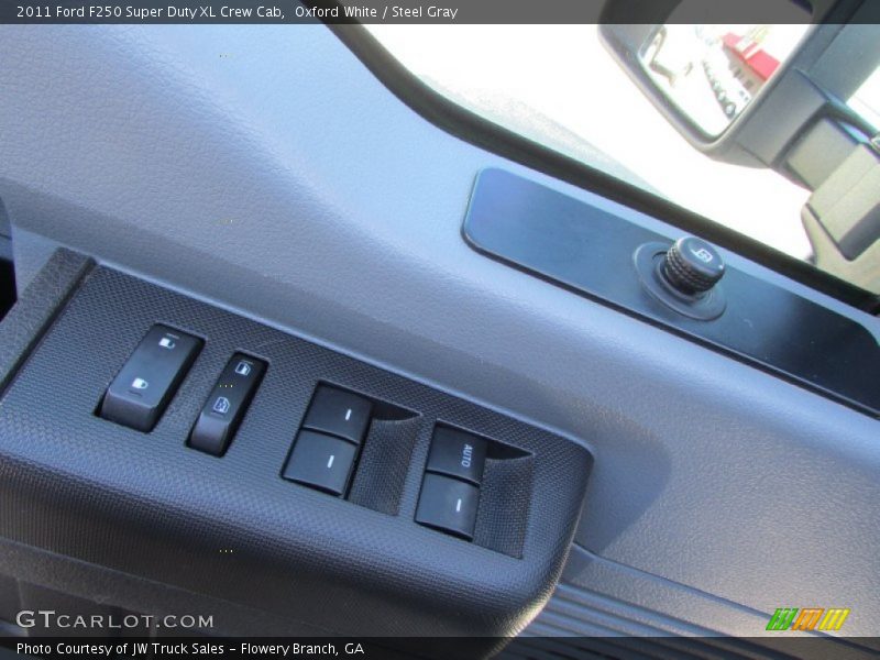 Oxford White / Steel Gray 2011 Ford F250 Super Duty XL Crew Cab