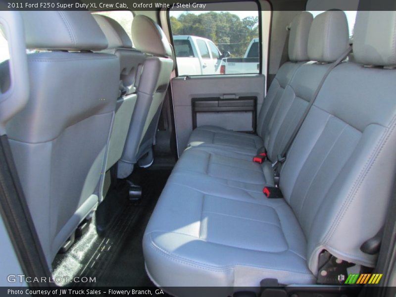 Oxford White / Steel Gray 2011 Ford F250 Super Duty XL Crew Cab