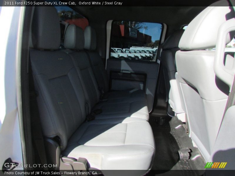 Oxford White / Steel Gray 2011 Ford F250 Super Duty XL Crew Cab