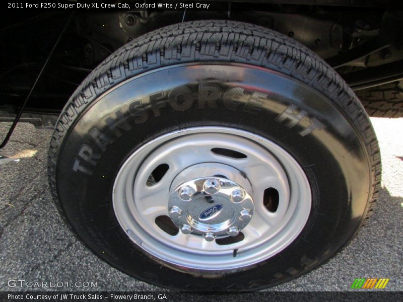 Oxford White / Steel Gray 2011 Ford F250 Super Duty XL Crew Cab