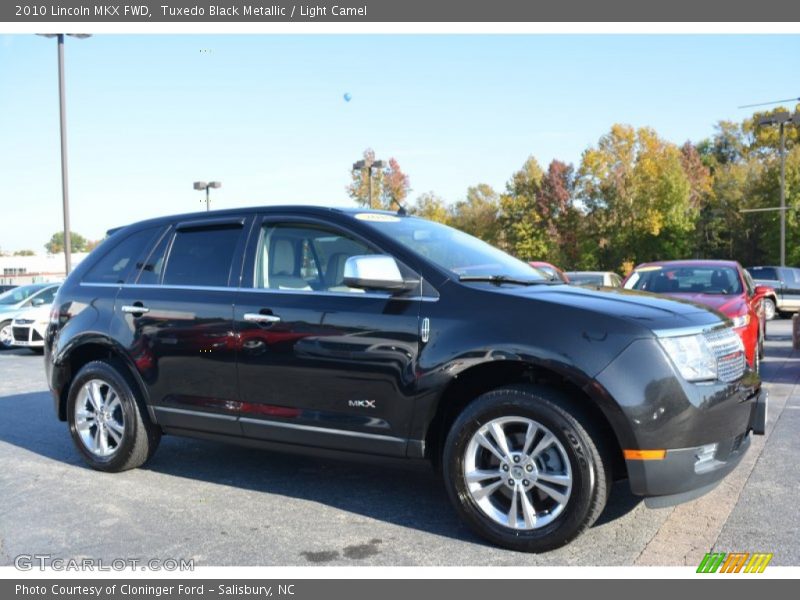Tuxedo Black Metallic / Light Camel 2010 Lincoln MKX FWD