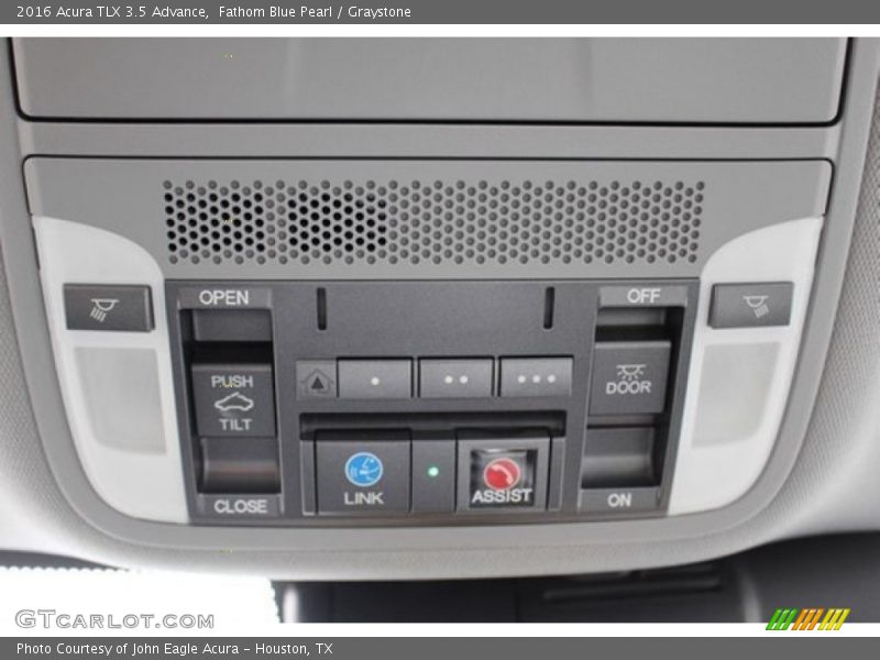 Controls of 2016 TLX 3.5 Advance