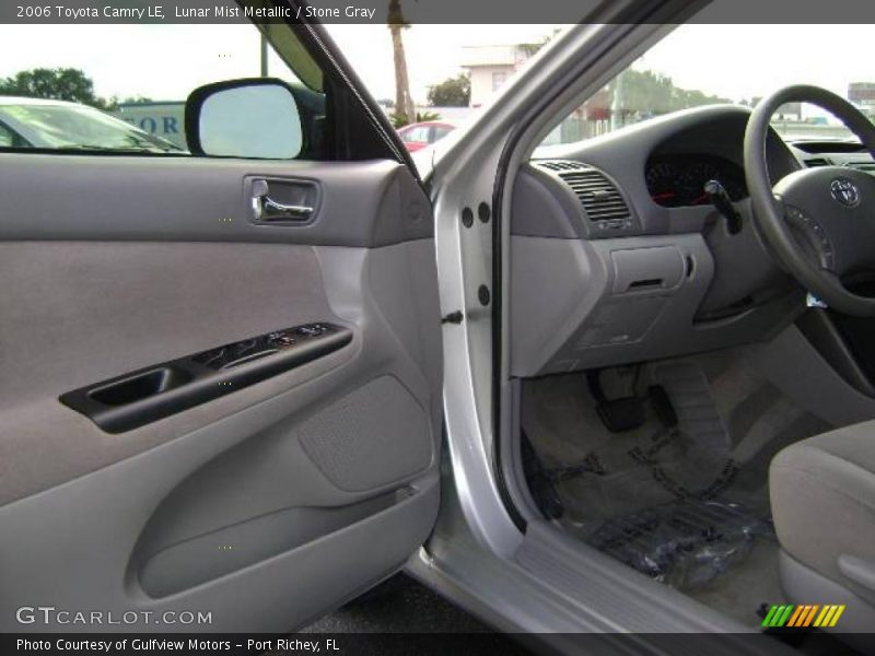 Lunar Mist Metallic / Stone Gray 2006 Toyota Camry LE