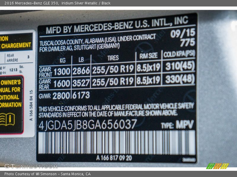Iridium Silver Metallic / Black 2016 Mercedes-Benz GLE 350