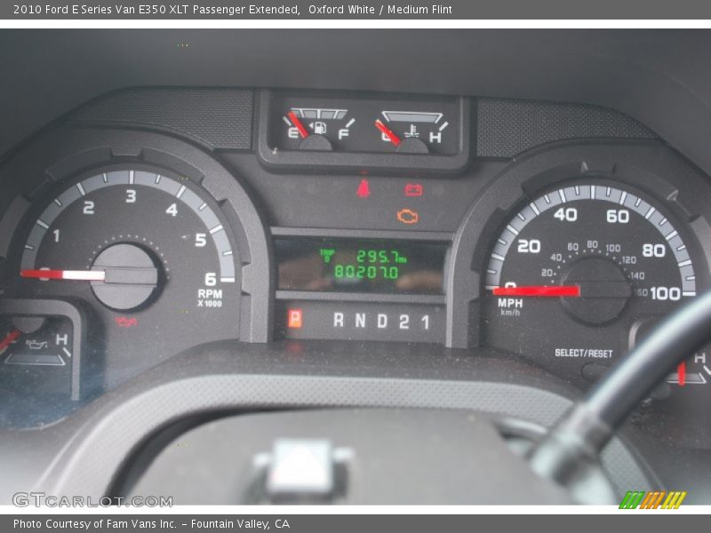 Oxford White / Medium Flint 2010 Ford E Series Van E350 XLT Passenger Extended