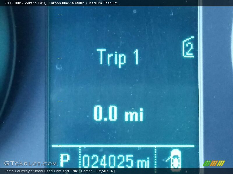 Carbon Black Metallic / Medium Titanium 2013 Buick Verano FWD