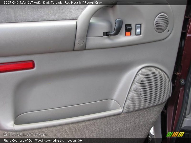 Dark Toreador Red Metallic / Pewter Gray 2005 GMC Safari SLT AWD