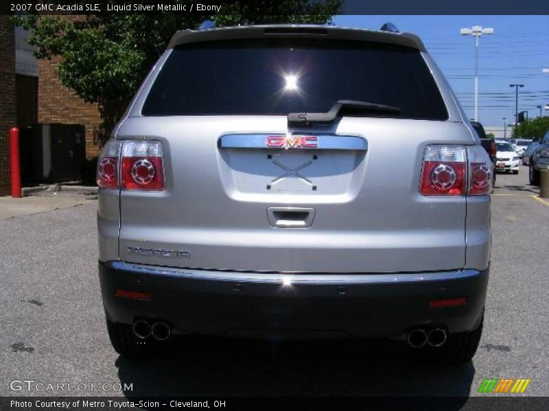 Liquid Silver Metallic / Ebony 2007 GMC Acadia SLE