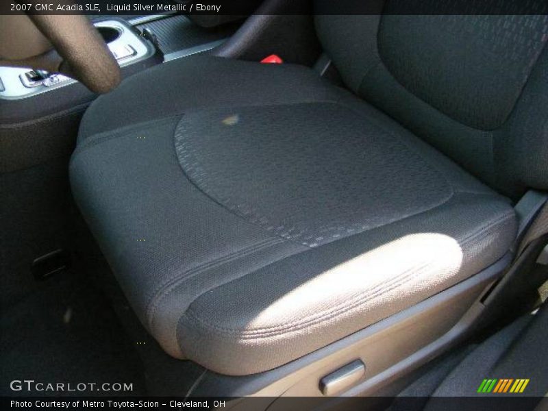 Liquid Silver Metallic / Ebony 2007 GMC Acadia SLE