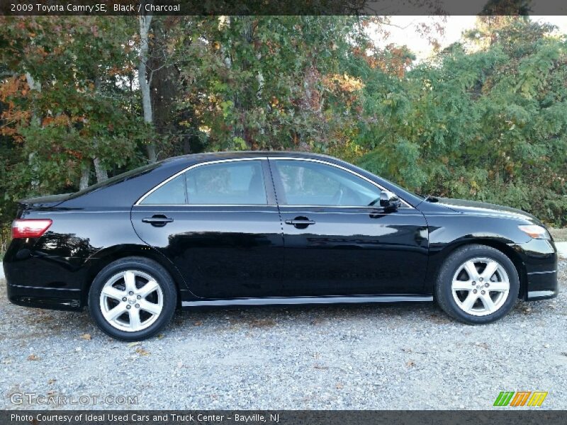Black / Charcoal 2009 Toyota Camry SE