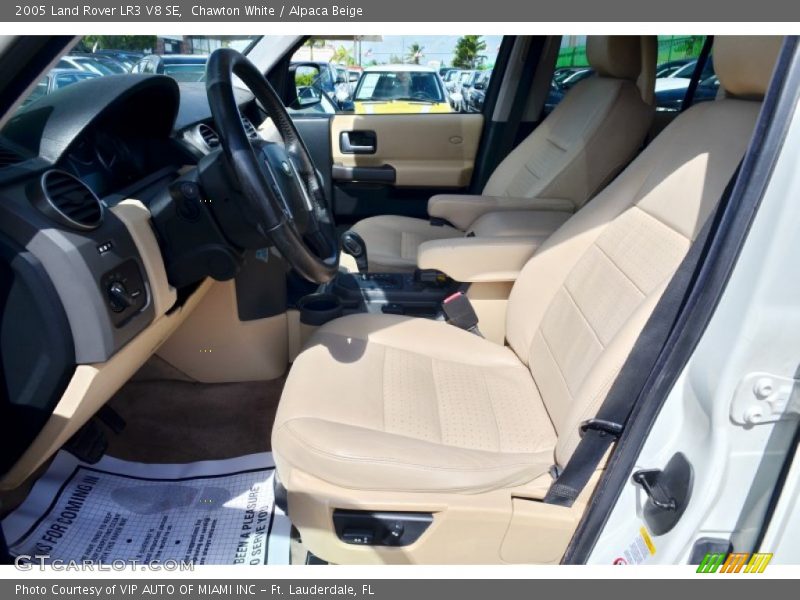 Chawton White / Alpaca Beige 2005 Land Rover LR3 V8 SE