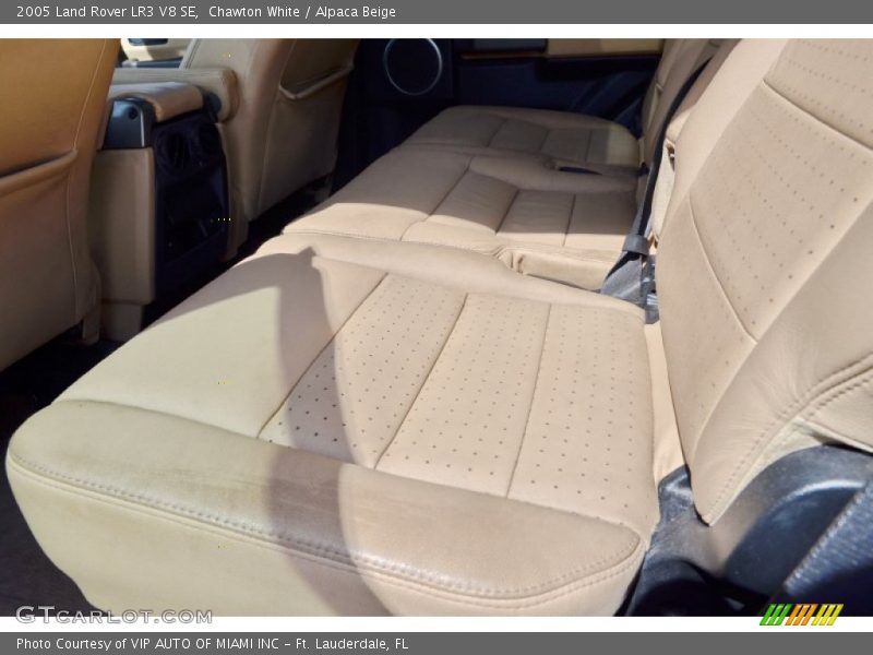 Chawton White / Alpaca Beige 2005 Land Rover LR3 V8 SE