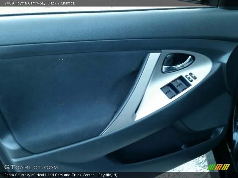 Black / Charcoal 2009 Toyota Camry SE
