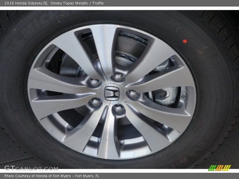 Smoky Topaz Metallic / Truffle 2016 Honda Odyssey SE