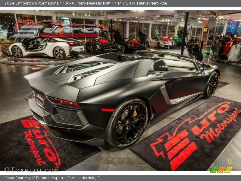 Nero Nemesis Matt Finish / Giallo Taurus/Nero Ade 2014 Lamborghini Aventador LP 700-4