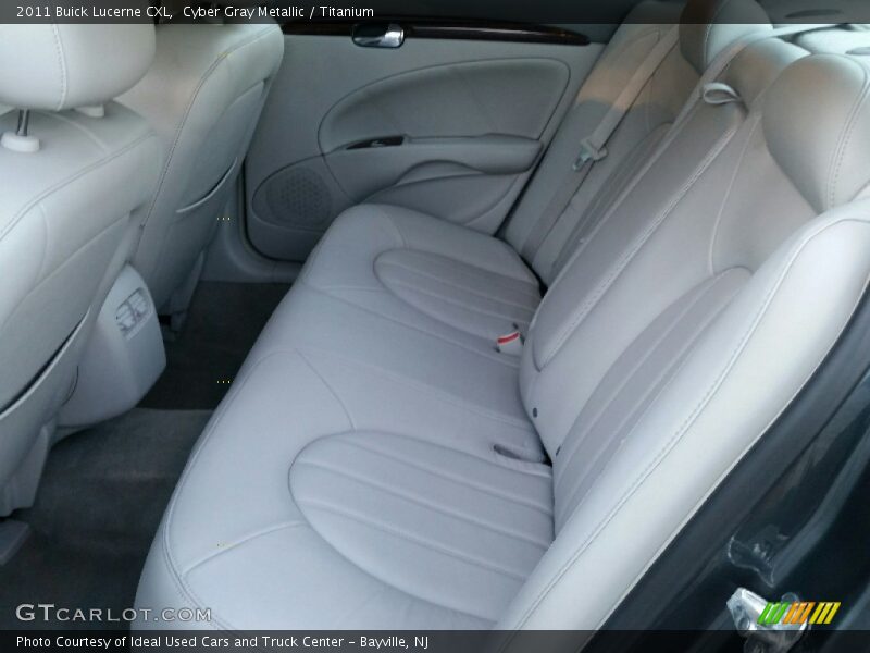 Cyber Gray Metallic / Titanium 2011 Buick Lucerne CXL