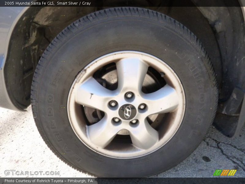 Smart Silver / Gray 2005 Hyundai Santa Fe GLS