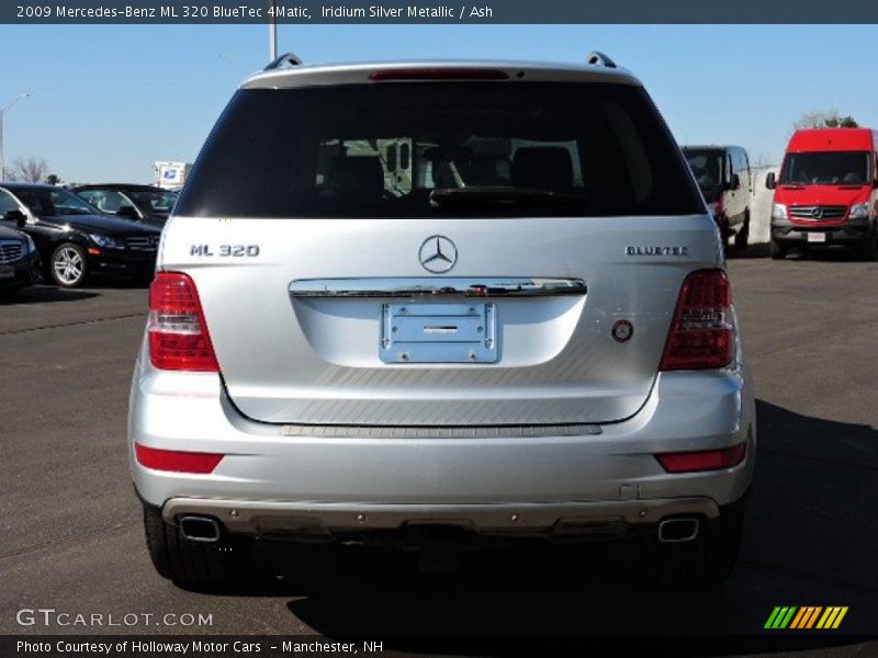 Iridium Silver Metallic / Ash 2009 Mercedes-Benz ML 320 BlueTec 4Matic