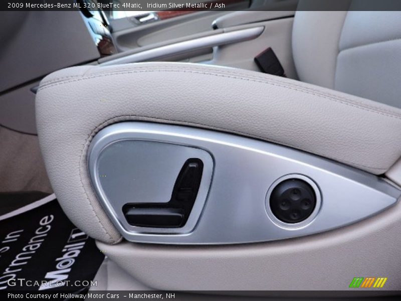 Iridium Silver Metallic / Ash 2009 Mercedes-Benz ML 320 BlueTec 4Matic