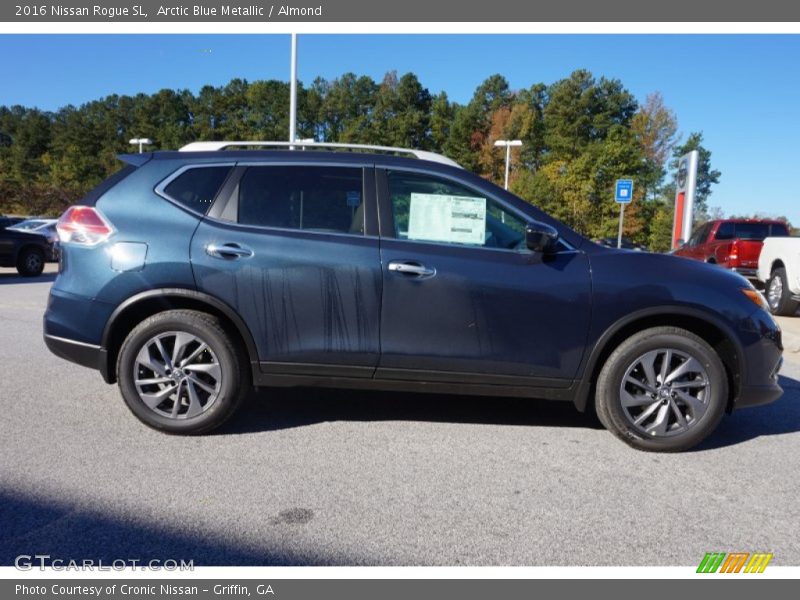  2016 Rogue SL Arctic Blue Metallic