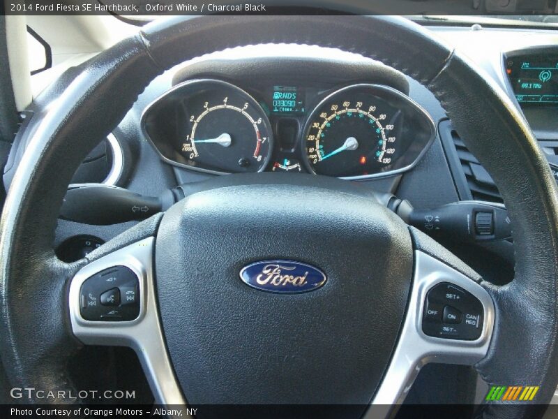 Oxford White / Charcoal Black 2014 Ford Fiesta SE Hatchback