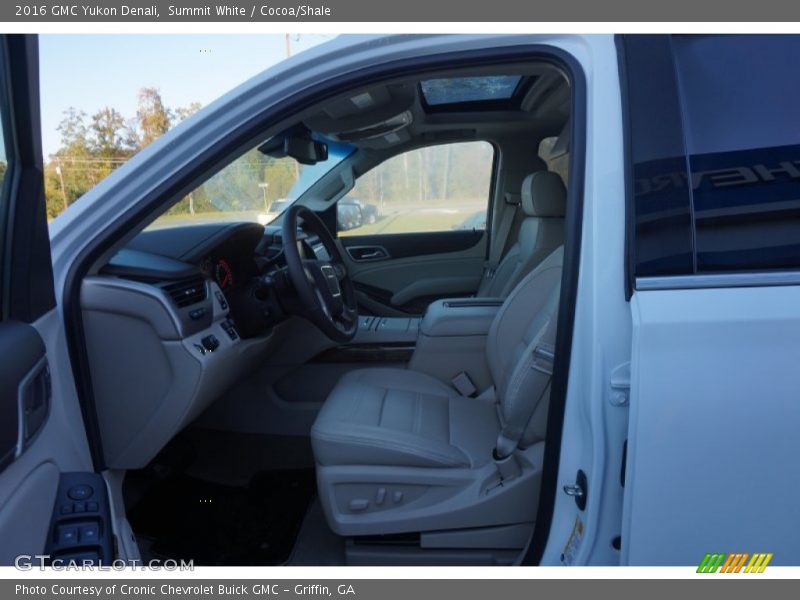 Summit White / Cocoa/Shale 2016 GMC Yukon Denali