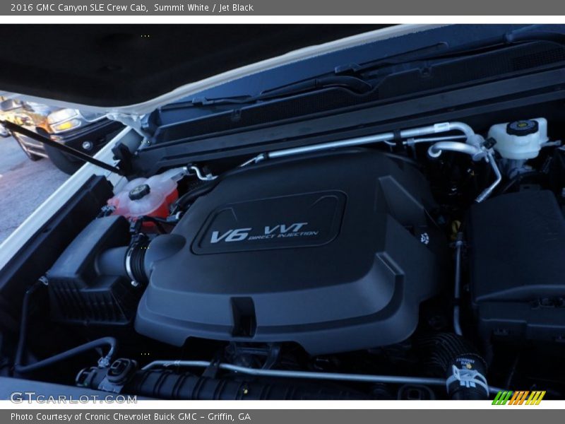 Summit White / Jet Black 2016 GMC Canyon SLE Crew Cab