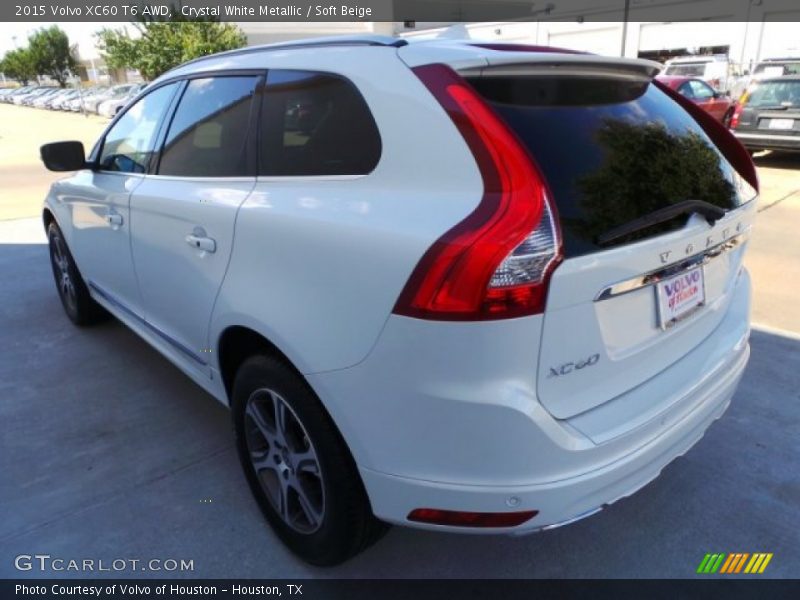 Crystal White Metallic / Soft Beige 2015 Volvo XC60 T6 AWD