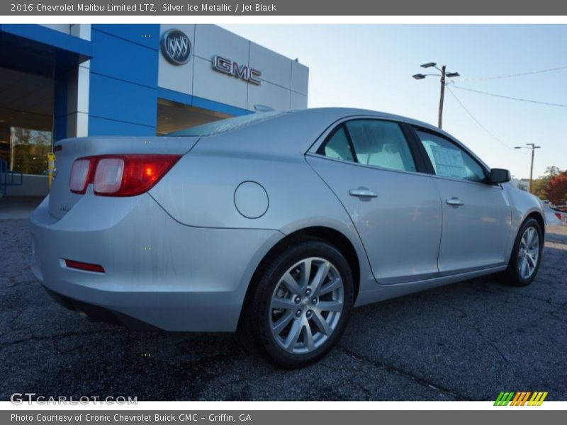 Silver Ice Metallic / Jet Black 2016 Chevrolet Malibu Limited LTZ
