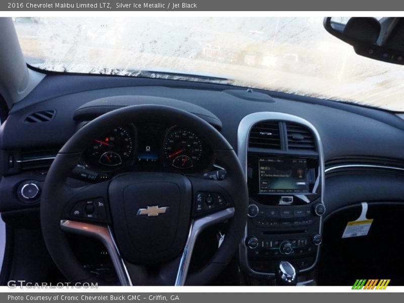Silver Ice Metallic / Jet Black 2016 Chevrolet Malibu Limited LTZ