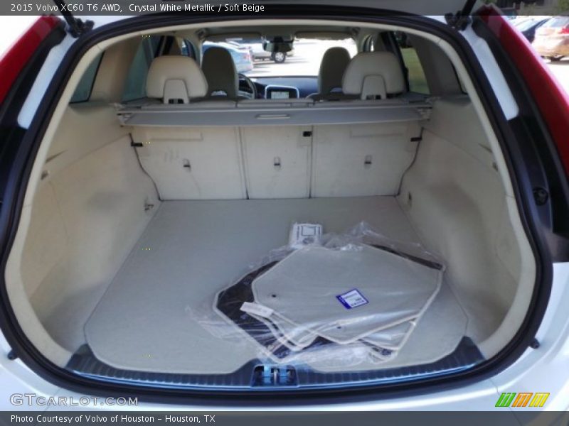Crystal White Metallic / Soft Beige 2015 Volvo XC60 T6 AWD