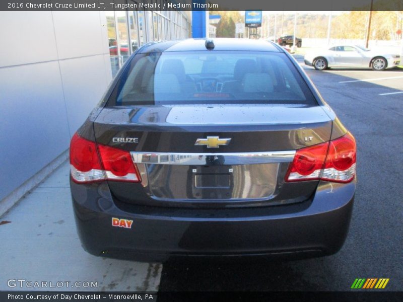 Tungsten Metallic / Medium Titanium 2016 Chevrolet Cruze Limited LT