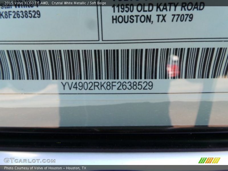 Crystal White Metallic / Soft Beige 2015 Volvo XC60 T6 AWD
