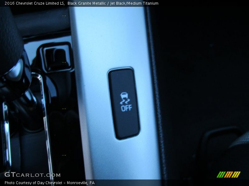Black Granite Metallic / Jet Black/Medium Titanium 2016 Chevrolet Cruze Limited LS