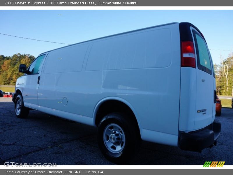 Summit White / Neutral 2016 Chevrolet Express 3500 Cargo Extended Diesel
