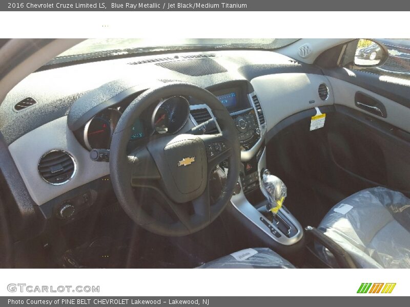 Blue Ray Metallic / Jet Black/Medium Titanium 2016 Chevrolet Cruze Limited LS