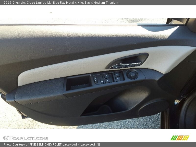 Blue Ray Metallic / Jet Black/Medium Titanium 2016 Chevrolet Cruze Limited LS