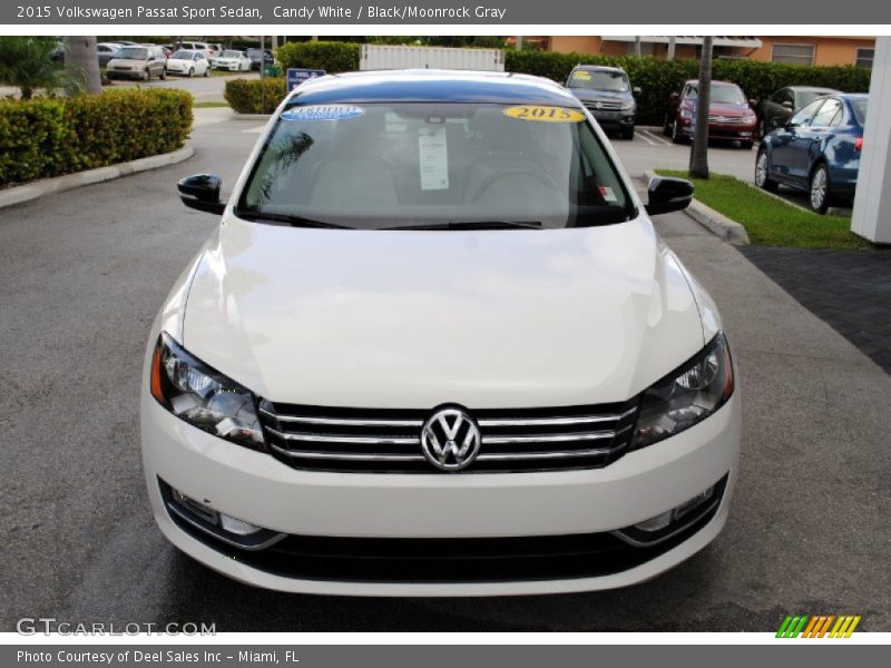 Candy White / Black/Moonrock Gray 2015 Volkswagen Passat Sport Sedan