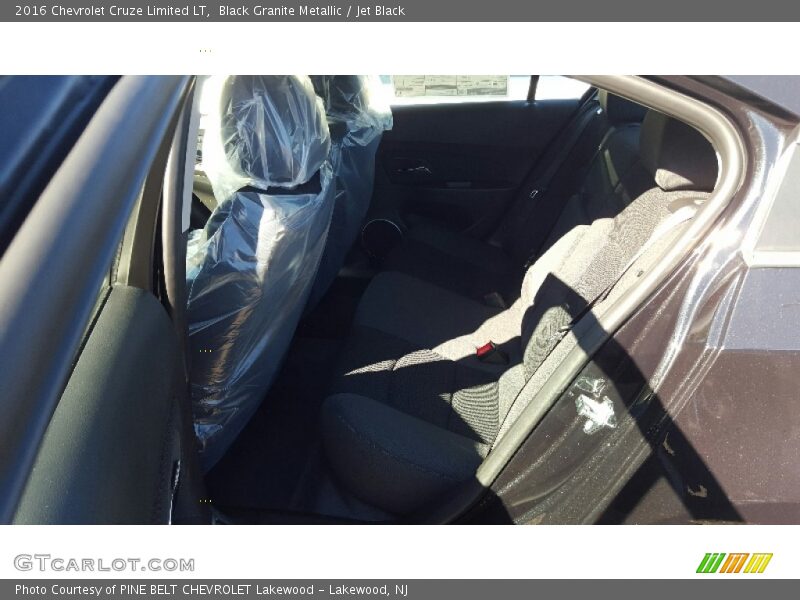 Black Granite Metallic / Jet Black 2016 Chevrolet Cruze Limited LT