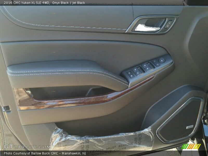 Onyx Black / Jet Black 2016 GMC Yukon XL SLE 4WD