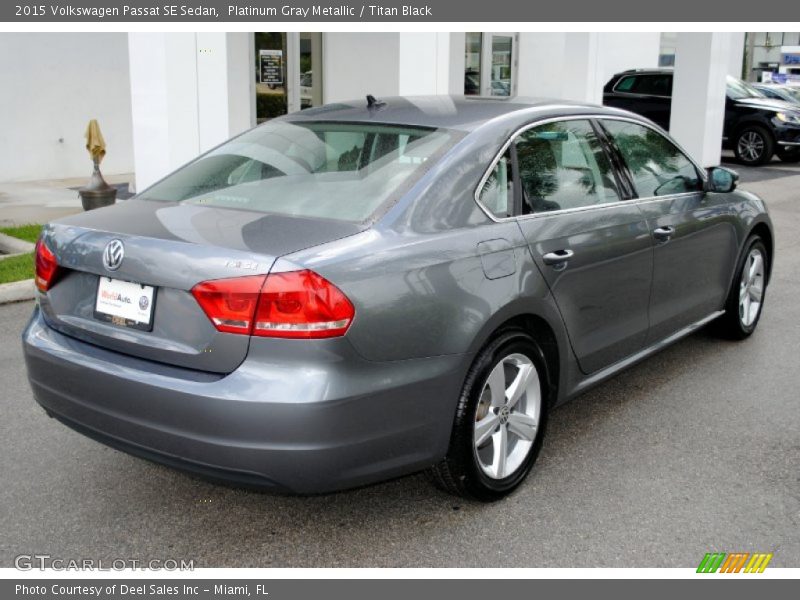 Platinum Gray Metallic / Titan Black 2015 Volkswagen Passat SE Sedan